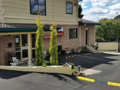 Hideaway Motor Inn Armidale - Accommodation Whitsundays 1