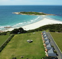 Diamond Island Resort  Bicheno Penguin Show - Accommodation Whitsundays
