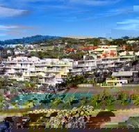 Noosa Hill Resort - Accommodation Whitsundays