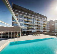 Honeysuckle Executive Apartments - Accommodation Whitsundays