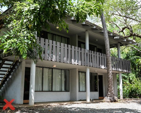 Base Airlie Beach Resort - Accommodation Whitsundays 2