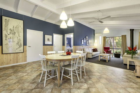 Countrywide Cottages - Accommodation Whitsundays 4