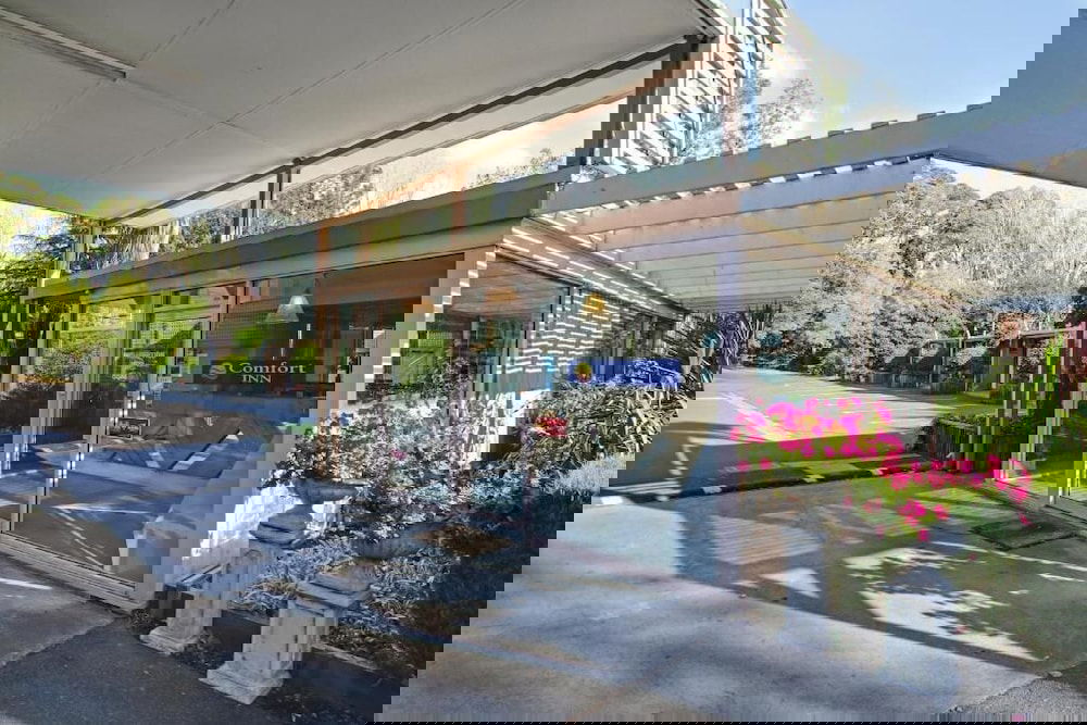 Thalloo VIC Accommodation Whitsundays