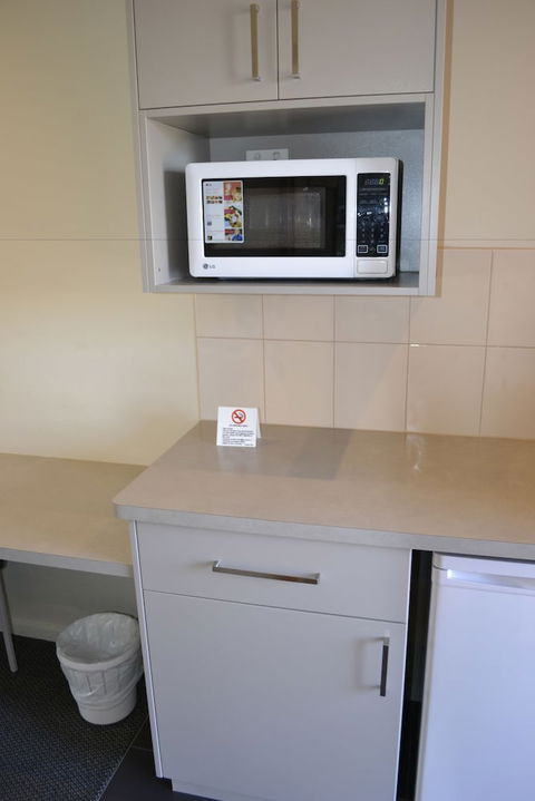 Werribee Motel & Apartments - Accommodation Whitsundays 5