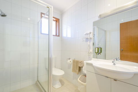 Werribee Motel & Apartments - Accommodation Whitsundays 3