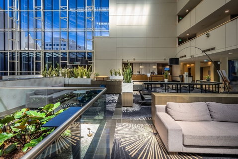 Crowne Plaza Canberra, An IHG Hotel - Accommodation Whitsundays 3