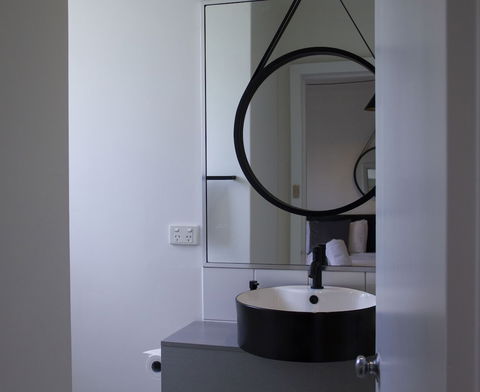 Davis Avenue Apartments - Accommodation Whitsundays 6