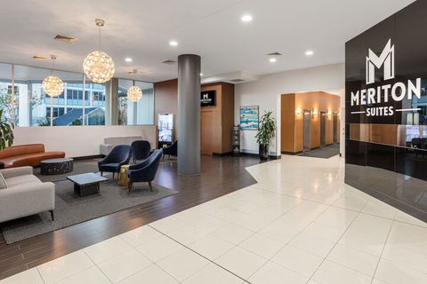 Meriton Suites Bondi Junction - Accommodation Whitsundays 5