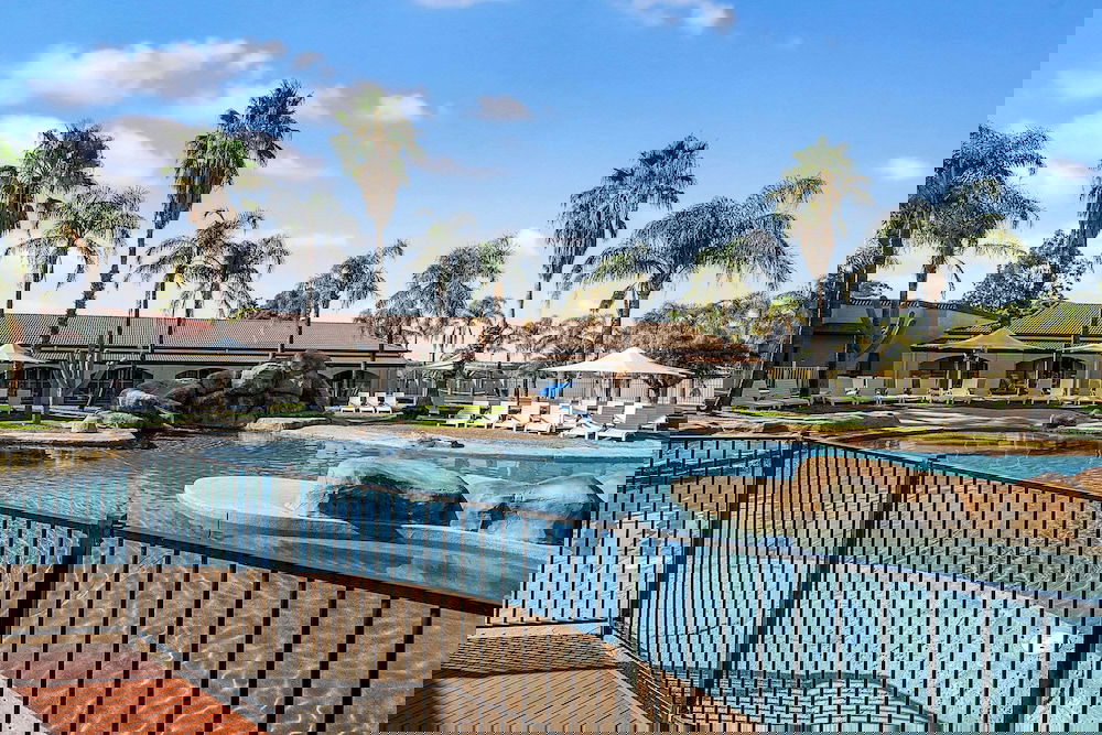 Lavington NSW Accommodation Whitsundays