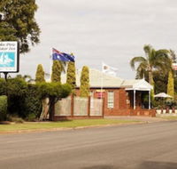 John Pirie Motor Inn - Accommodation Whitsundays