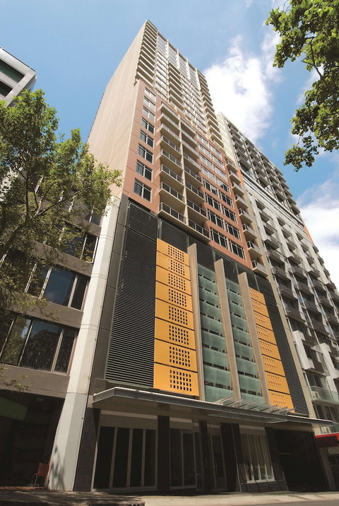 Oaks Melbourne On Lonsdale Suites - Accommodation Whitsundays 6