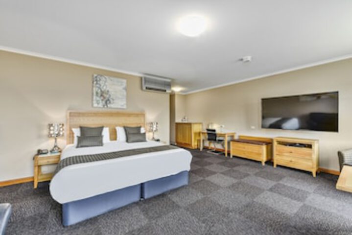 Tintinara SA Accommodation Whitsundays