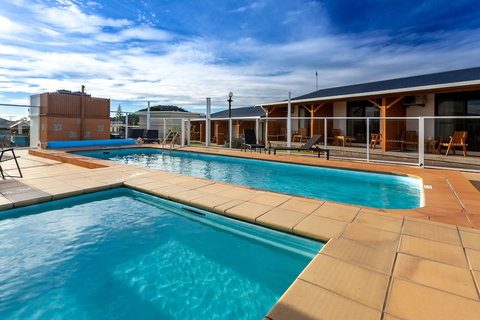 Beachfront At Bicheno - Accommodation Whitsundays 1