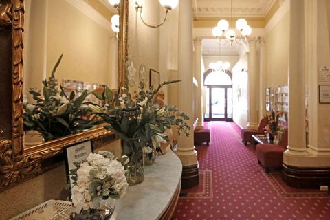 Hotel Claremont Guest House - Accommodation Whitsundays 4