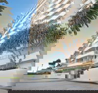 Grand Apartments - Accommodation Whitsundays