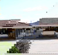 Top Of The Town Motel - Accommodation Whitsundays