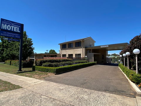 Country Gardens Motel - Accommodation Whitsundays 1