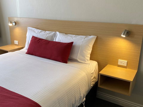 Country Gardens Motel - Accommodation Whitsundays 6