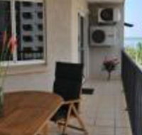Inner city Cardona Court apartment - Accommodation Whitsundays