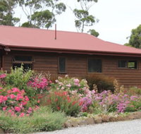 Eagles Roost Farmstay B  B