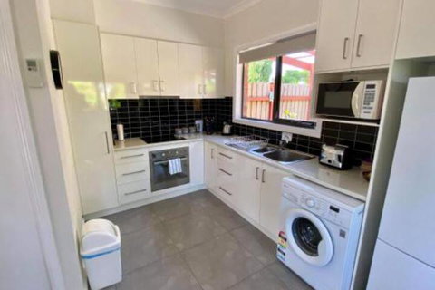 Jacaranda Wey B & B - Accommodation Whitsundays 4