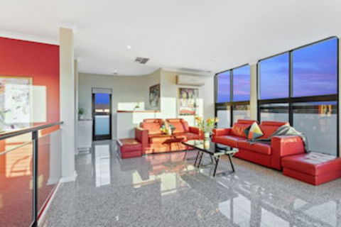 Villa De Marseilles Melbourne - Accommodation Whitsundays 0