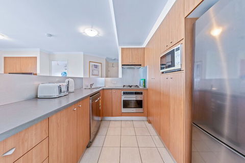 Oasis 22 - Accommodation Whitsundays 2