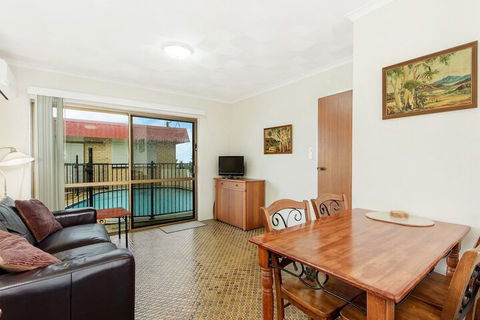 Beachfront Studio & Private Pool - Accommodation Whitsundays 7
