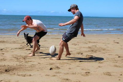 City Beach Holiday House - Accommodation Whitsundays 5