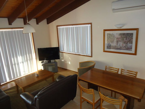 Dalmeny Shores - Accommodation Whitsundays 5