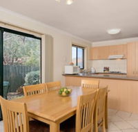 Park Avenue - Forest Hill - Accommodation Whitsundays