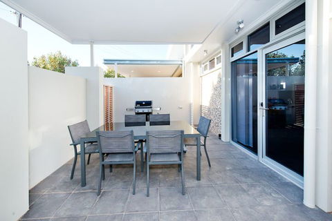 Loxton Courthouse Apartments - Accommodation Whitsundays 6