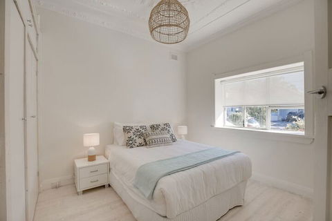The Lucky Dog - Accommodation Whitsundays 2