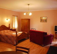 Osteria Sanso B  B - Accommodation Whitsundays