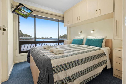 Renmark River Villas & Boats & Bedzzz - Accommodation Whitsundays 6