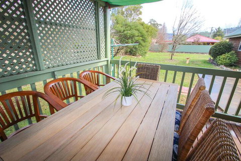 Halinka Lodge - Accommodation Whitsundays 0