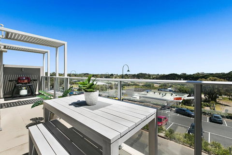 Salt 15 Luxury Apartment - Accommodation Whitsundays 1