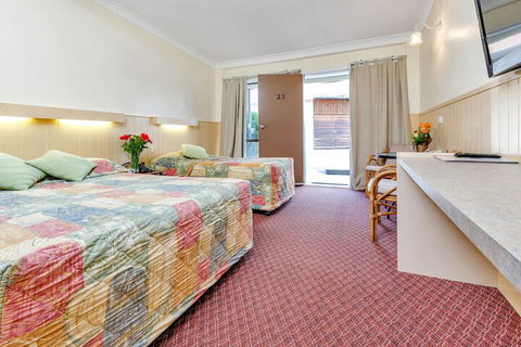 MAS Country Jackie Howe Motel - Accommodation Whitsundays 4