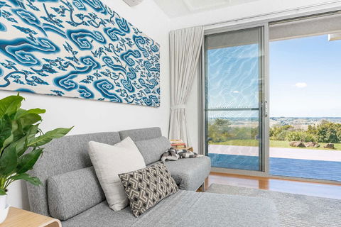 A PERFECT STAY - Jali Burugar - Accommodation Whitsundays 6