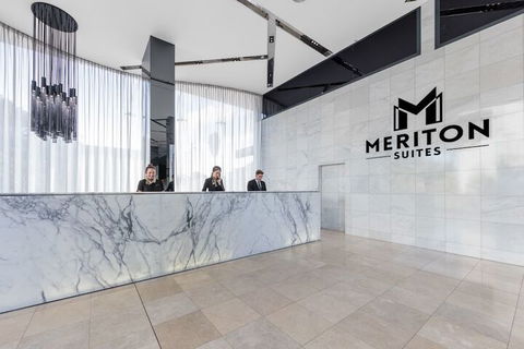 Meriton Suites Mascot Central - Accommodation Whitsundays 3