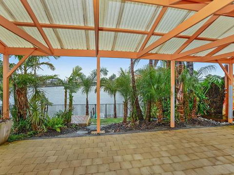 Lakeside Encounter Bay - Accommodation Whitsundays 2