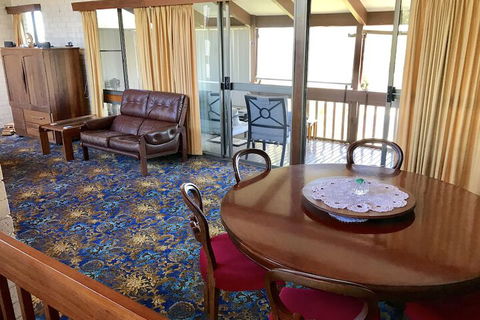 BeachFront Busselton - Accommodation Whitsundays 2