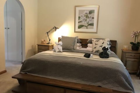 Helen's Homestead - Accommodation Whitsundays 0