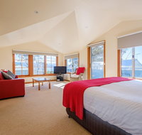 Cod Rock Point - Accommodation Whitsundays