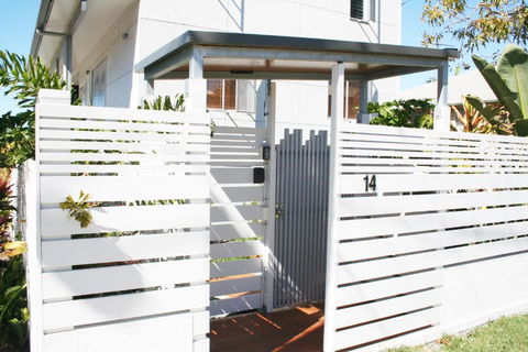 Scarborough Beach Break Holidays - Accommodation Whitsundays 4