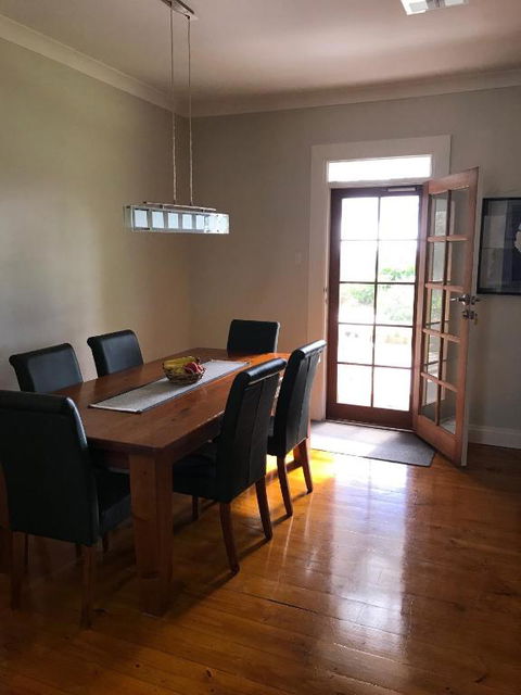 Girraween House - Accommodation Whitsundays 1