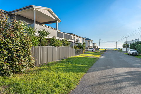 Oceans Eight - Accommodation Whitsundays 1