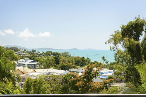 Airlie Harbour 3 Bedroom Apartment - Accommodation Whitsundays 3