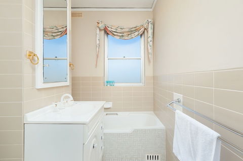 Absolute Water Front Coogee H331 - Accommodation Whitsundays 4