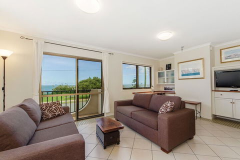 Amazing Ocean Views - Accommodation Whitsundays 5